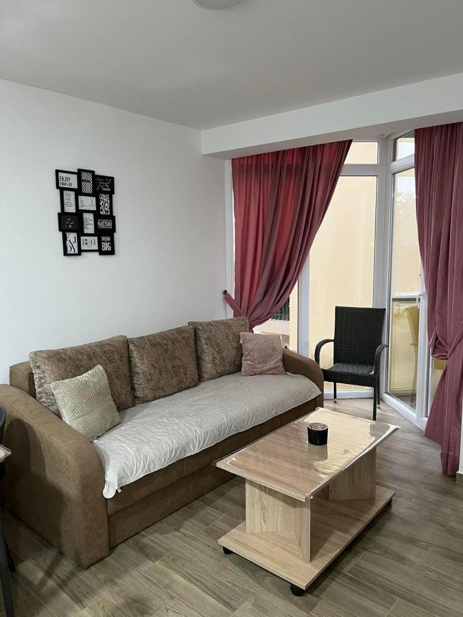 Hn Lux & Spa Veliko Gradište Eksteriør bilde