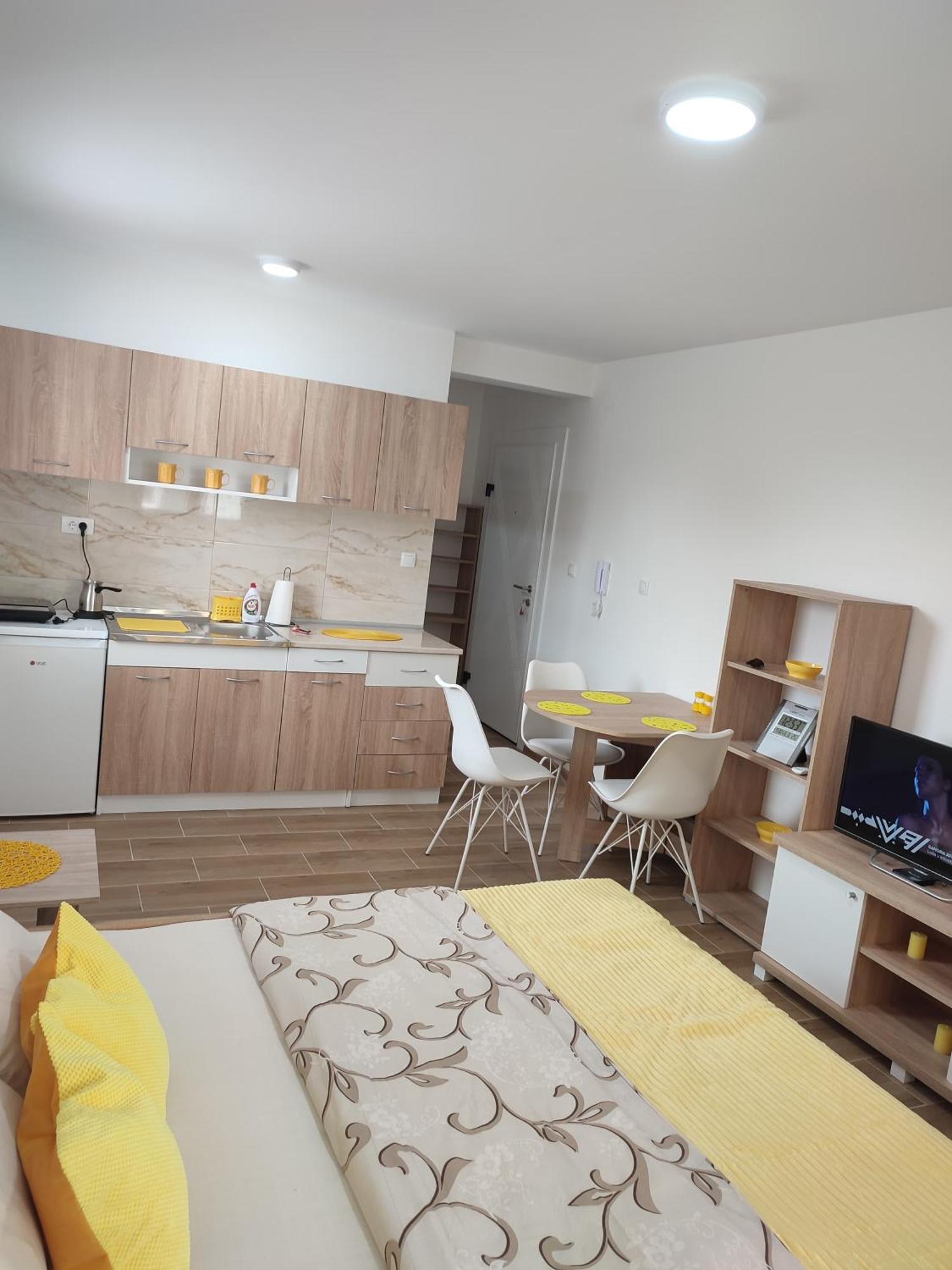 Hn Lux & Spa Veliko Gradište Eksteriør bilde